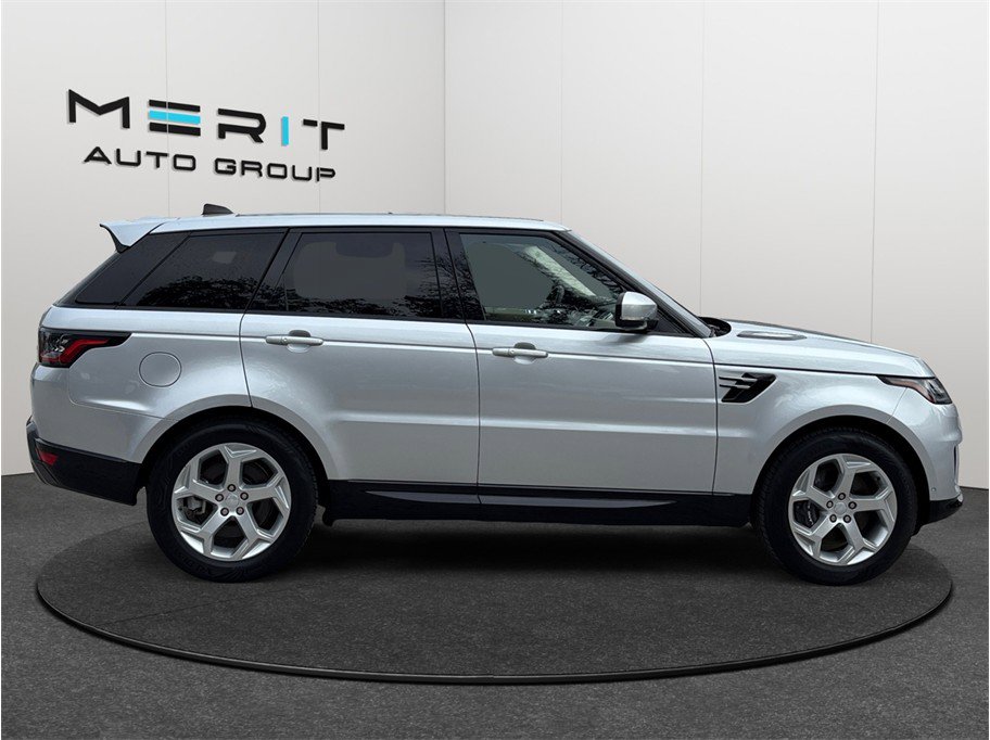 Used 2020 Land Rover Range Rover Sport HSE image 10