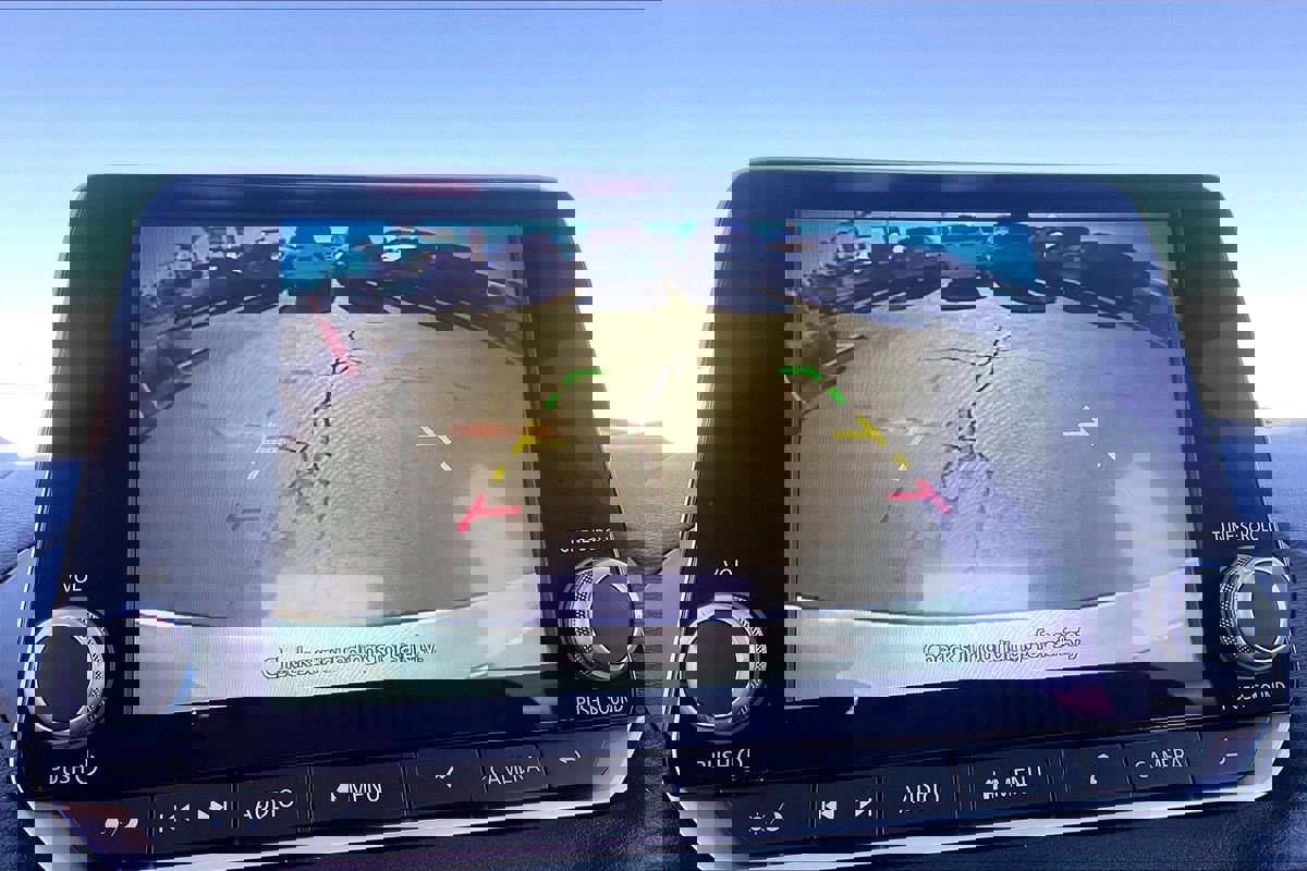 Used 2023 Nissan Sentra SV image 27