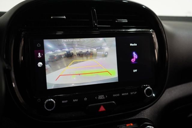 Used 2024 Kia Soul GT-Line w/ Option Group 020 FWD image 28