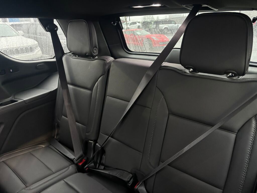 Used 2022 GMC Yukon Denali w/ Max Trailering Package image 13