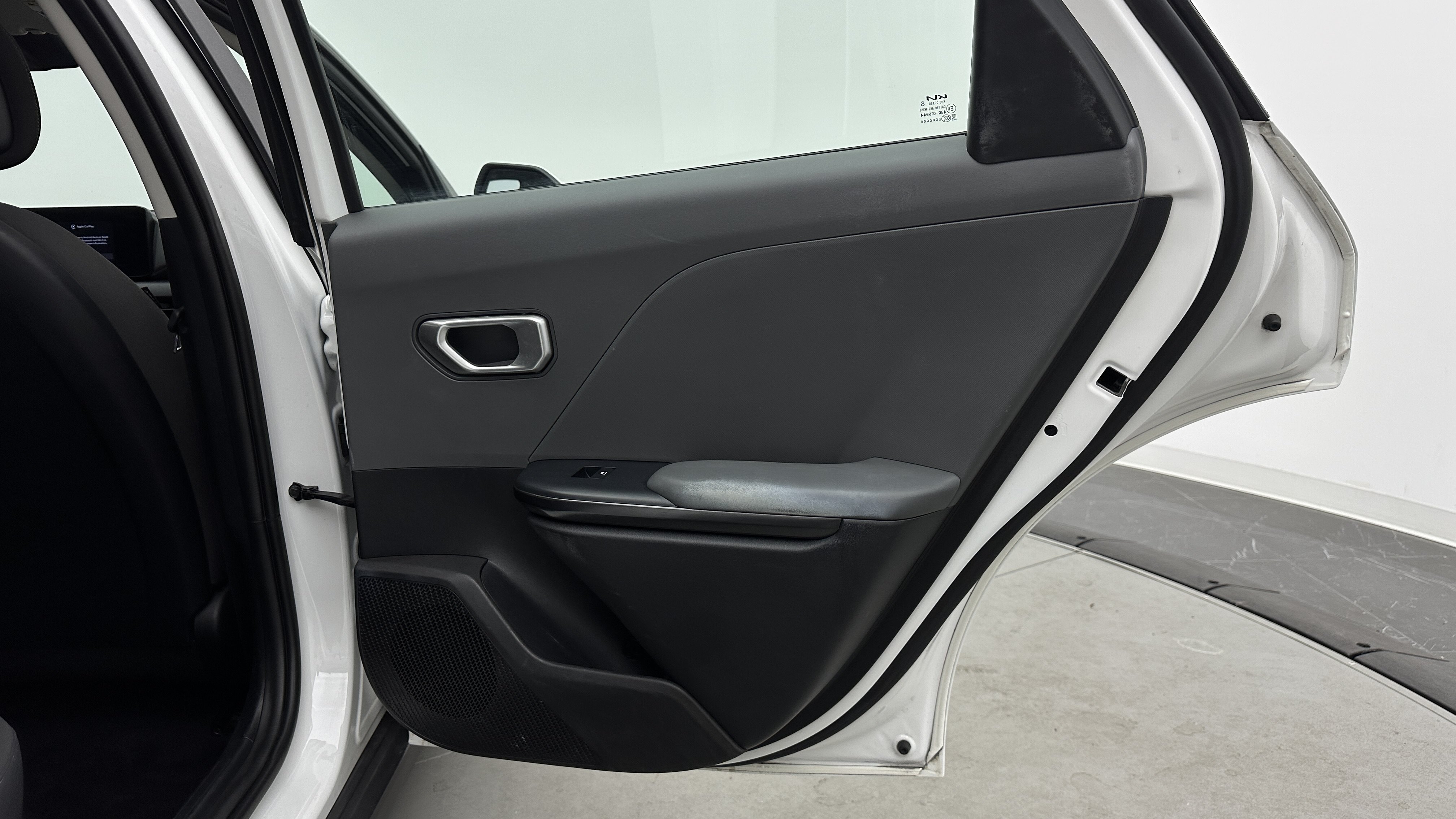 Used 2025 Kia K4 FWD image 30