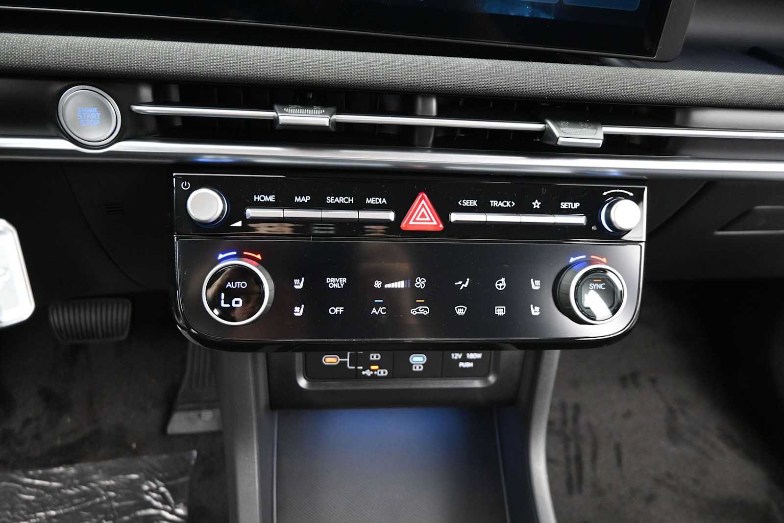 New 2026 Hyundai Tucson Limited AWD/4WD image 18