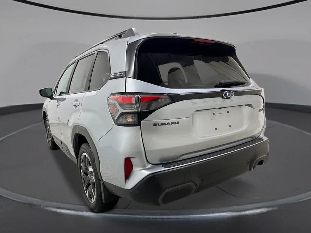 New 2026 Subaru Forester Touring AWD/4WD image 3