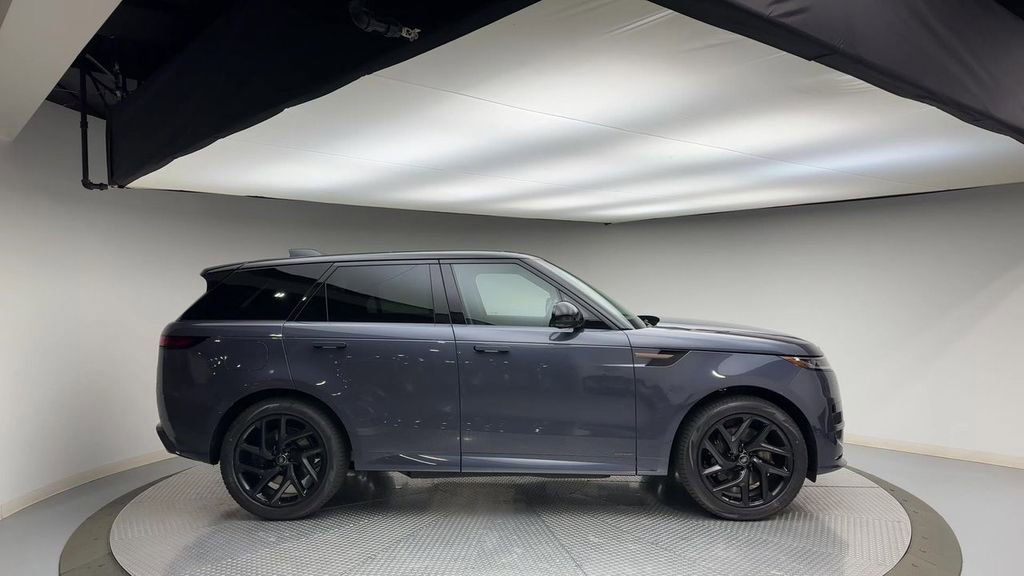 Certified 2024 Land Rover Range Rover Sport Autobiography image 9
