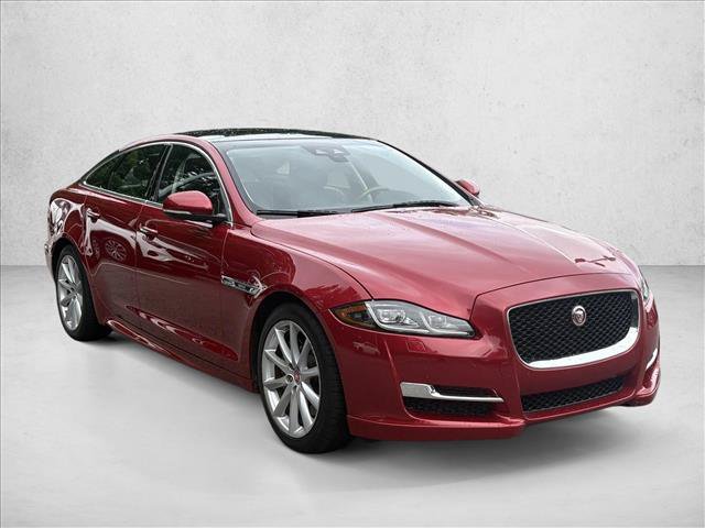 Used 2018 Jaguar XJ R-Sport AWD/4WD image 24
