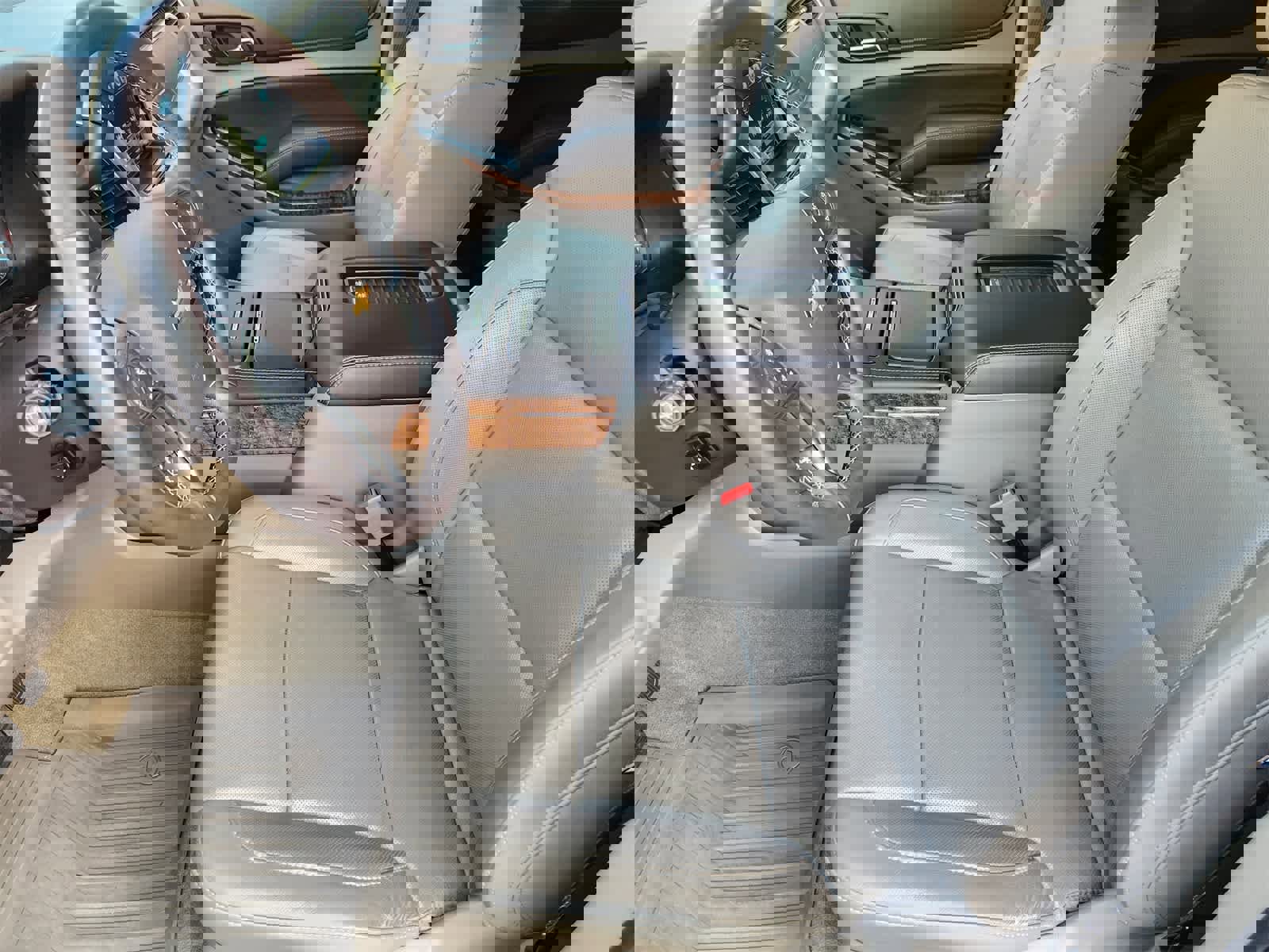 Used 2018 Chevrolet Tahoe Premier image 13