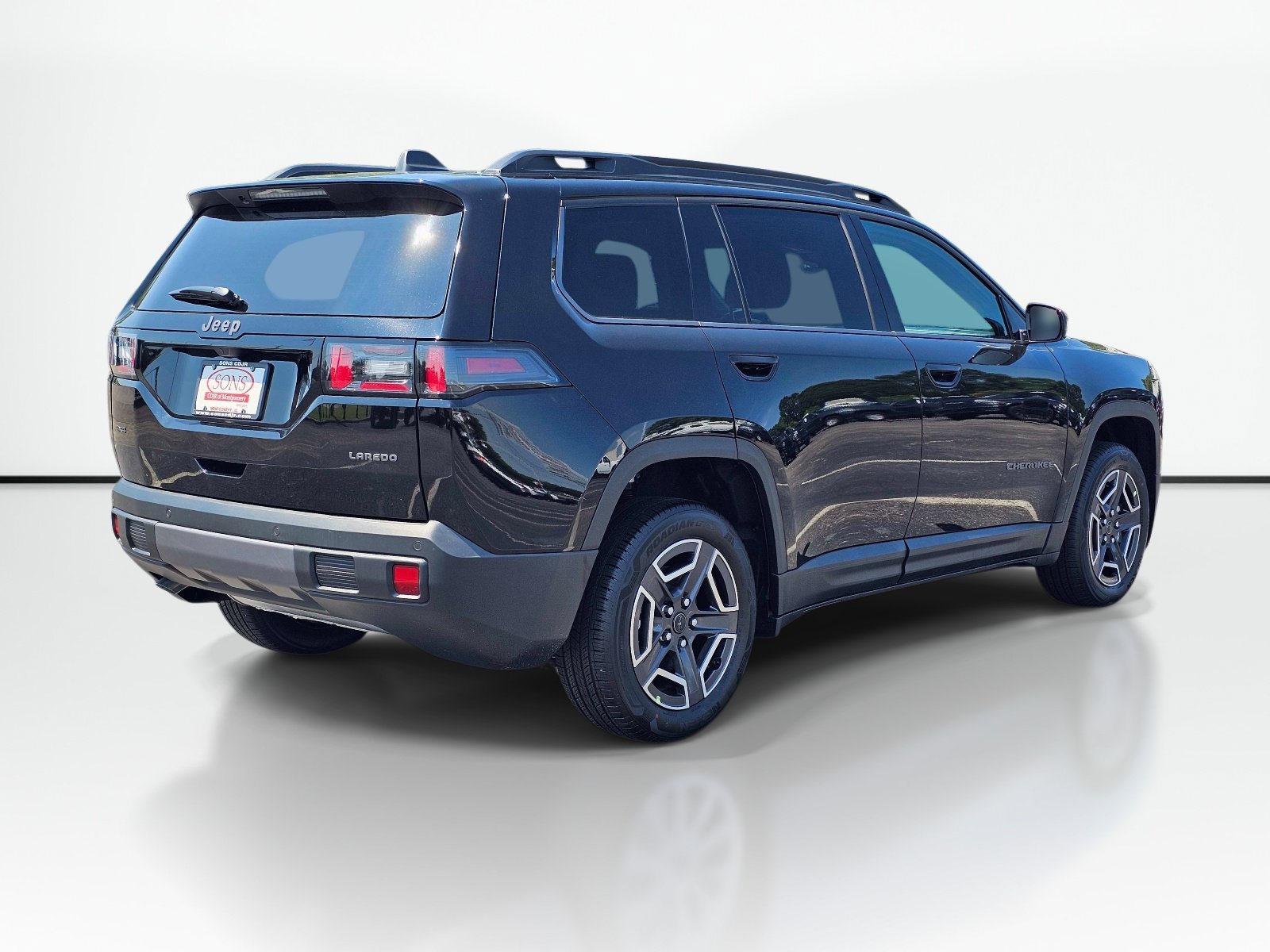 New 2026 Jeep Cherokee Laredo AWD/4WD image 8