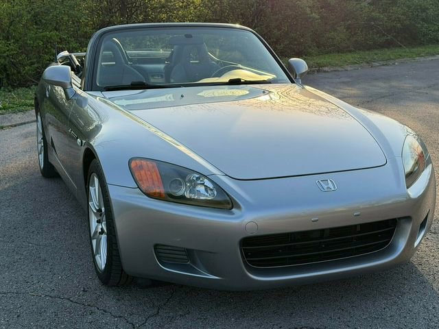 Used 2003 Honda S2000 image 12