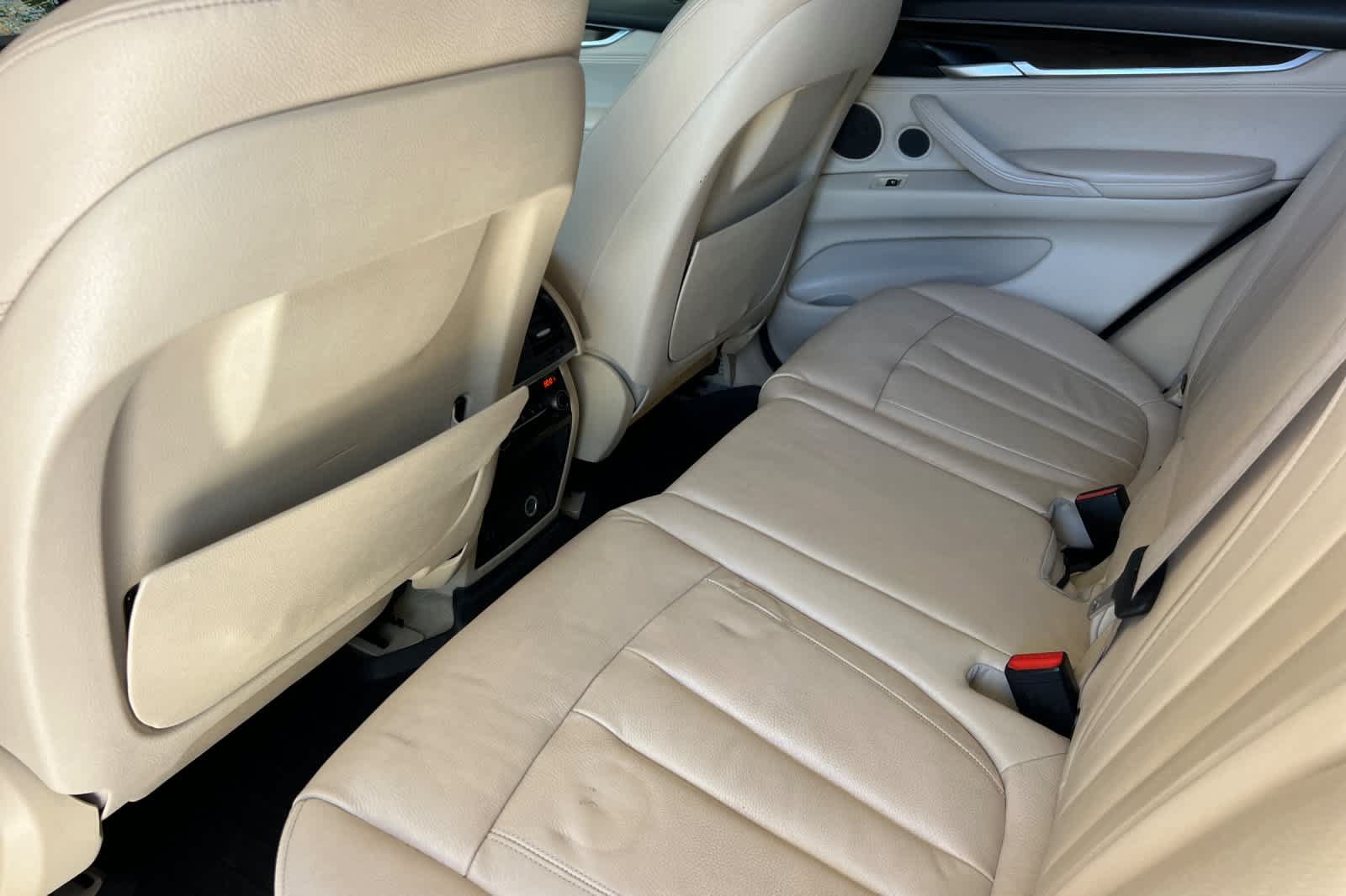 Used 2015 BMW X5 xDrive35d AWD/4WD image 4