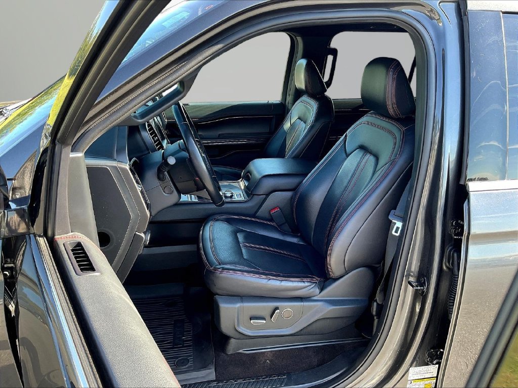 Used 2021 Ford Expedition Max Limited AWD/4WD image 24