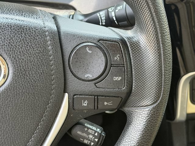Used 2017 Toyota Corolla LE FWD image 15