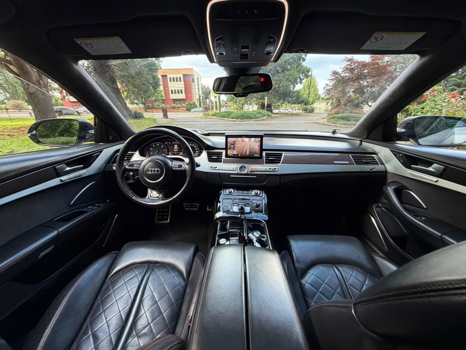 Used 2017 Audi S8 Plus AWD/4WD image 7