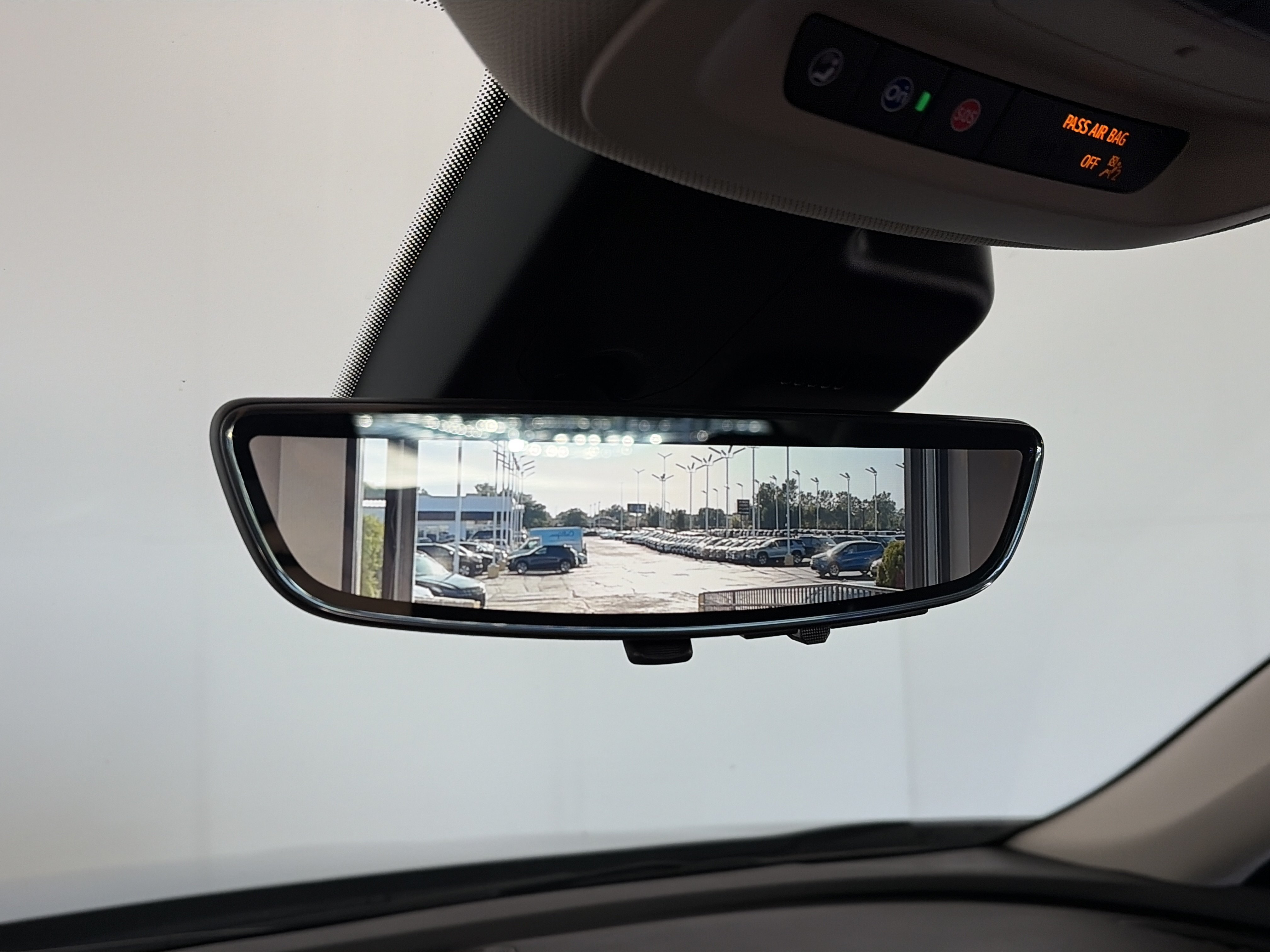 Certified 2023 Buick Envision Avenir AWD/4WD image 33