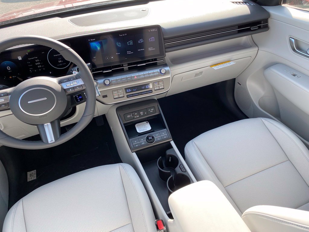 New 2026 Hyundai Kona Limited FWD image 23