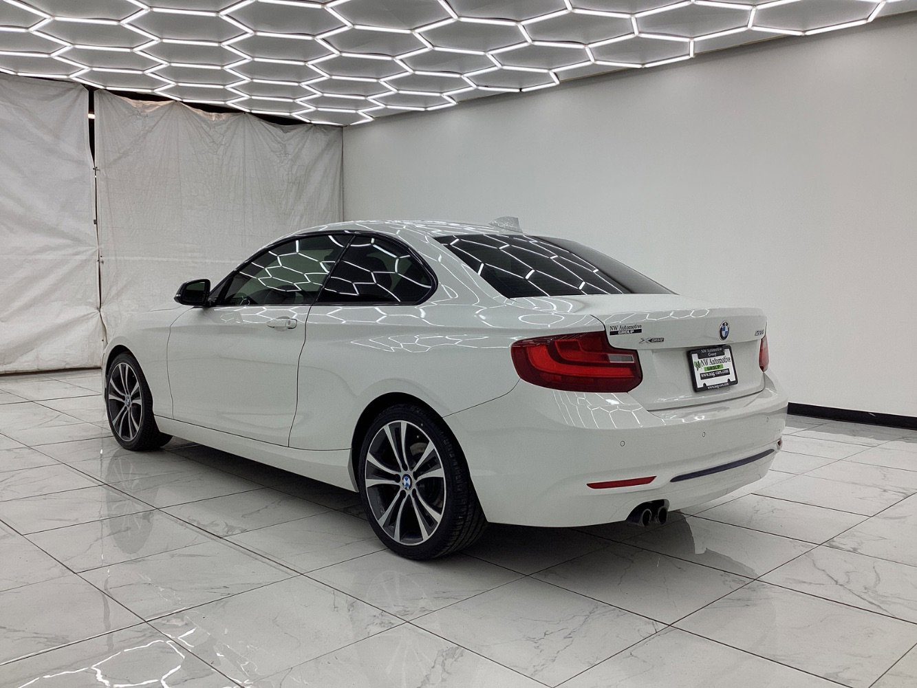 Used 2015 BMW 228i xDrive Coupe AWD/4WD image 12