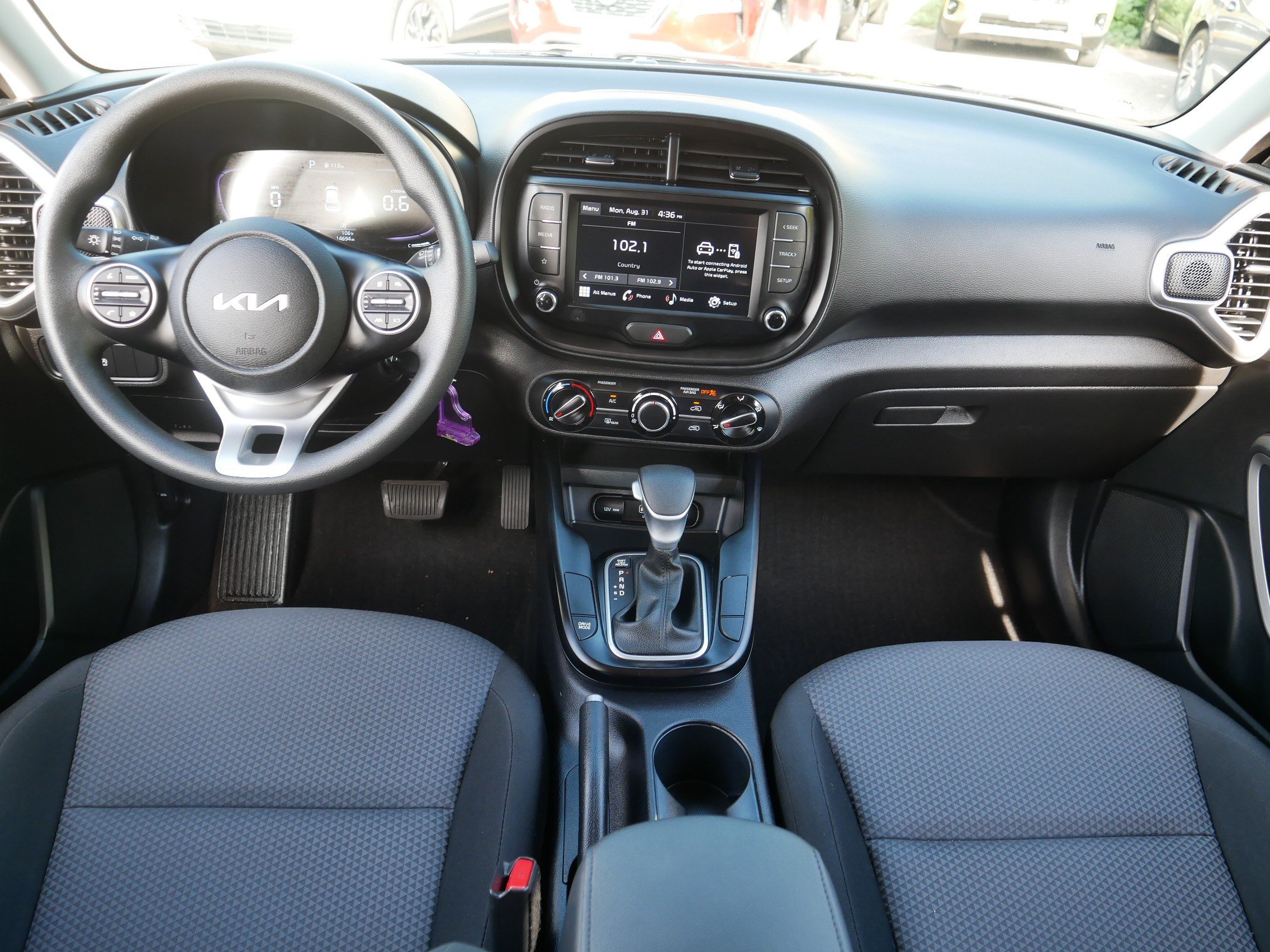 Certified 2024 Kia Soul LX w/ Option Group 015 FWD image 10