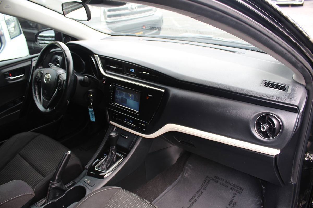 Used 2017 Toyota Corolla iM w/ Carpet Mat Package FWD image 20