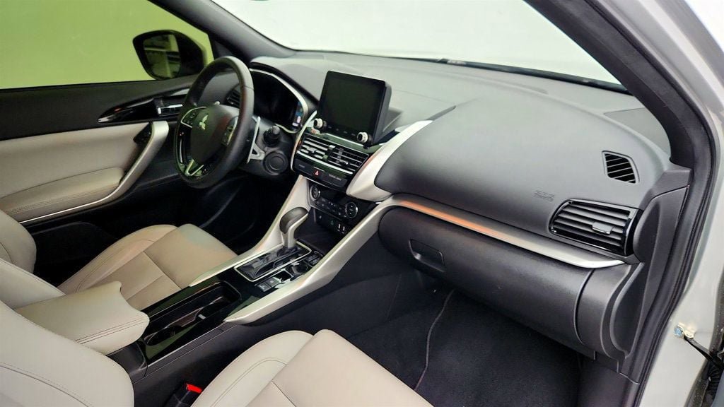 Used 2022 Mitsubishi Eclipse Cross SEL image 25