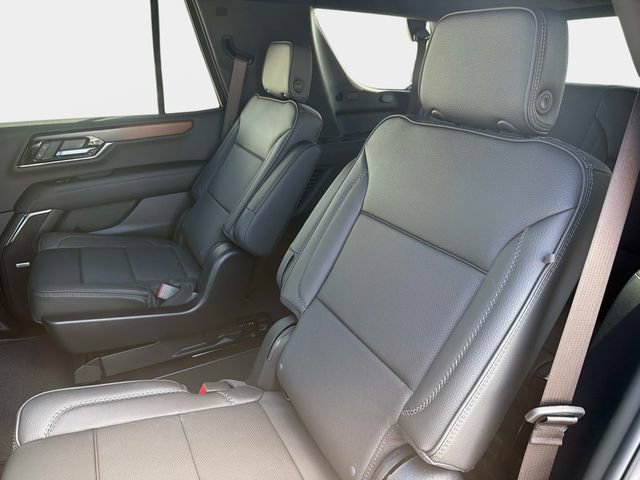 New 2026 GMC Yukon Denali w/ Denali Reserve Package image 12