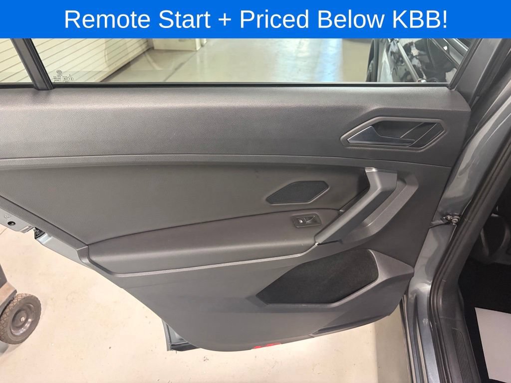Used 2019 Volkswagen Tiguan SEL Premium R-Line AWD/4WD image 15
