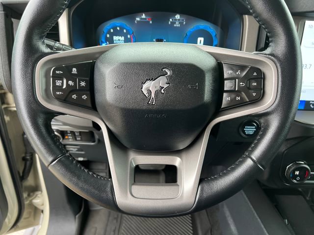 Used 2025 Ford Bronco Outer Banks w/ Sasquatch Package AWD/4WD image 20