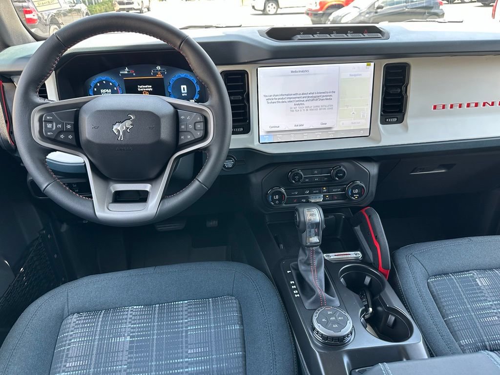 New 2026 Ford Bronco Heritage Edition AWD/4WD image 4