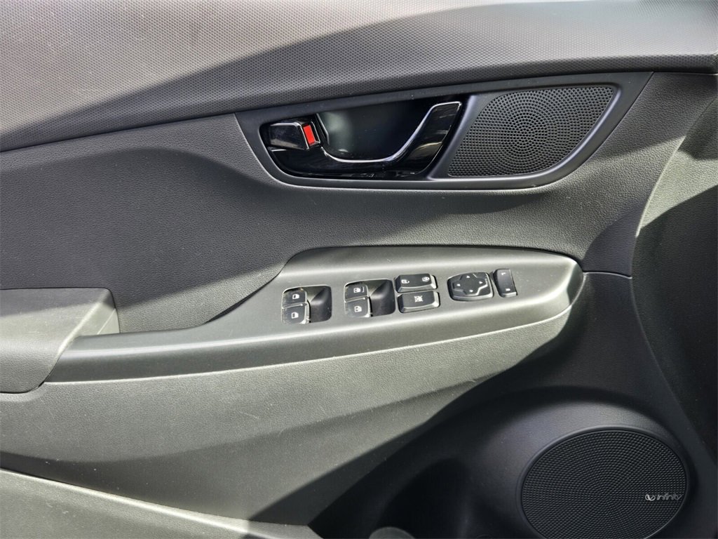 Certified 2021 Hyundai Kona Night w/ Cargo Package image 30