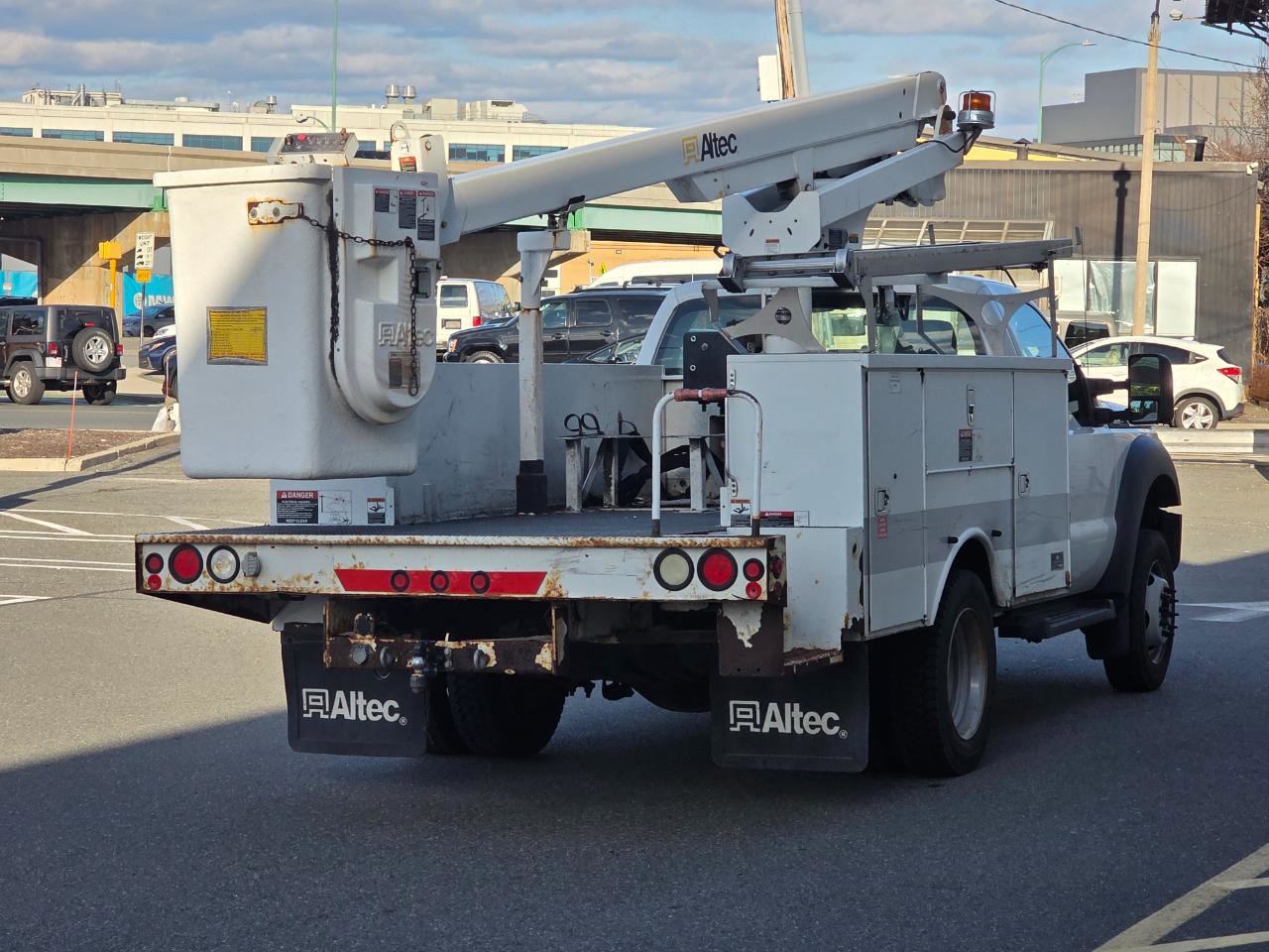 Used 2013 Ford F450 XL w/ Snow Plow Prep Pkg image 7