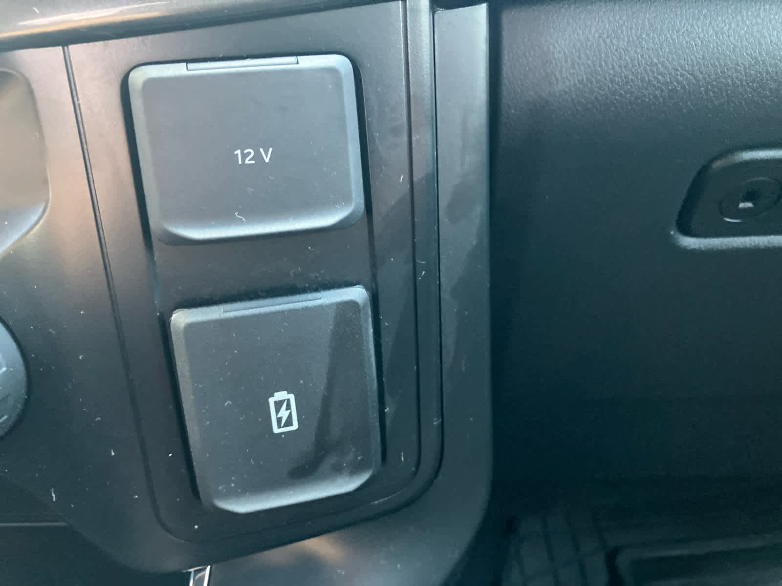 Used 2024 Ford F150 STX image 25