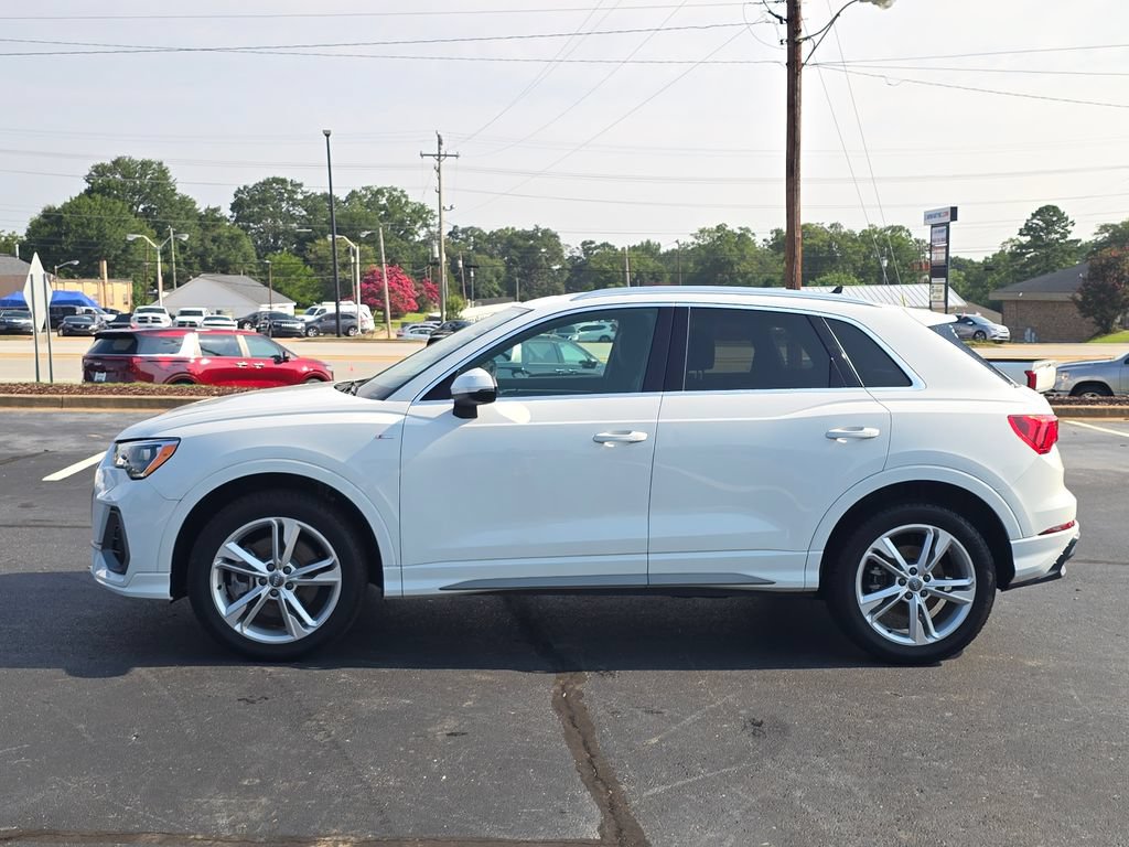 Used 2021 Audi Q3 2.0T Premium AWD/4WD image 6