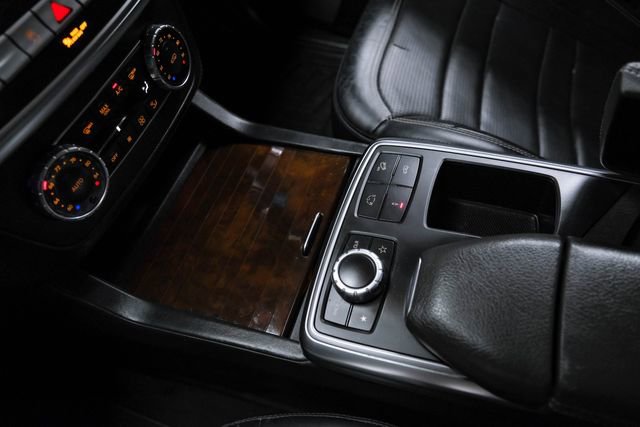 Used 2015 Mercedes-Benz ML 63 AMG 4MATIC w/ Accessory Chrome Package image 23