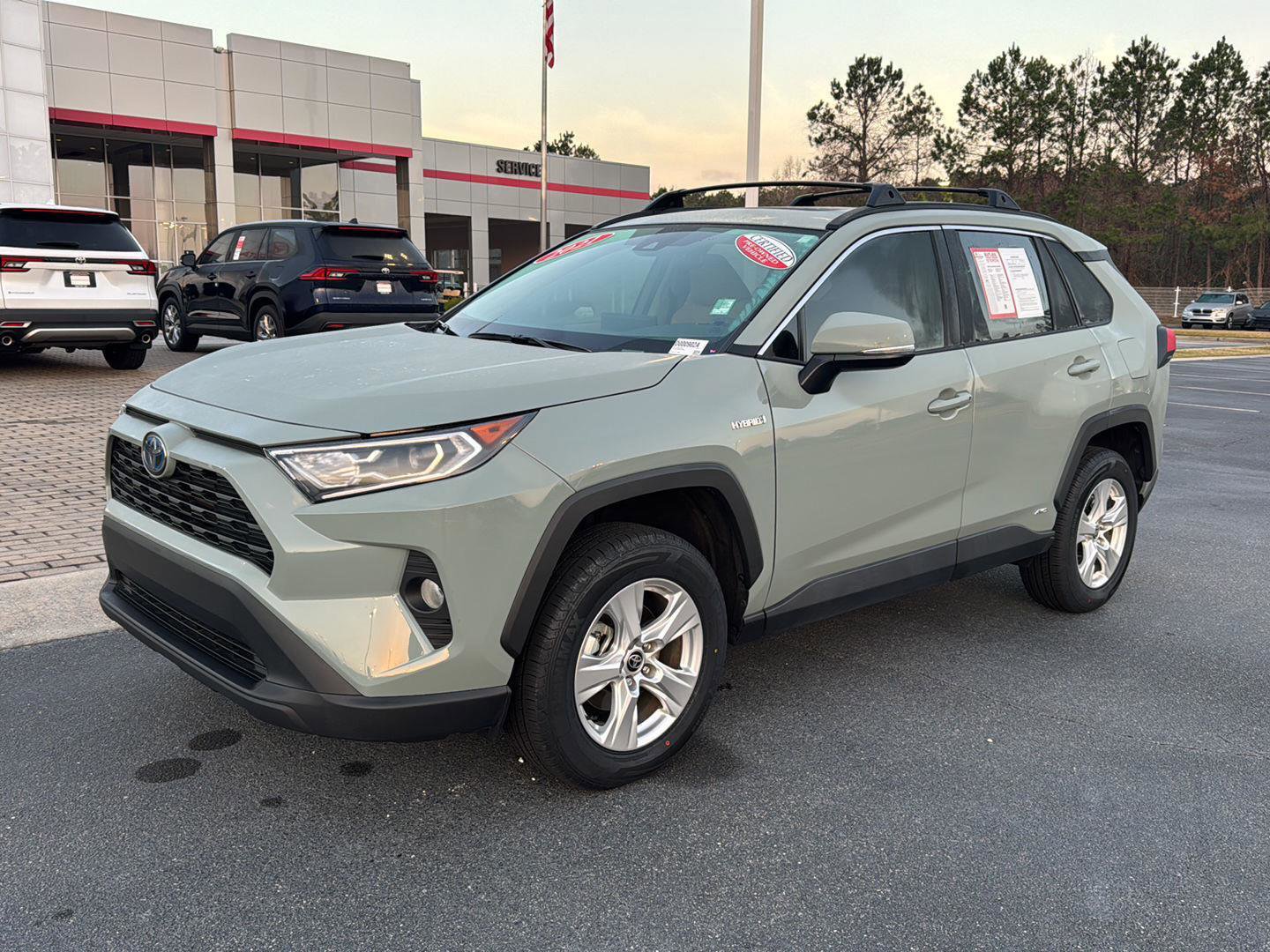 Certified 2021 Toyota RAV4 XLE w/ Convenience Package image 2