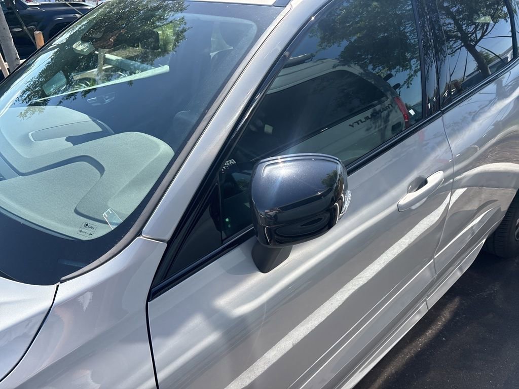 Used 2024 Volvo XC60 B5 Core image 13