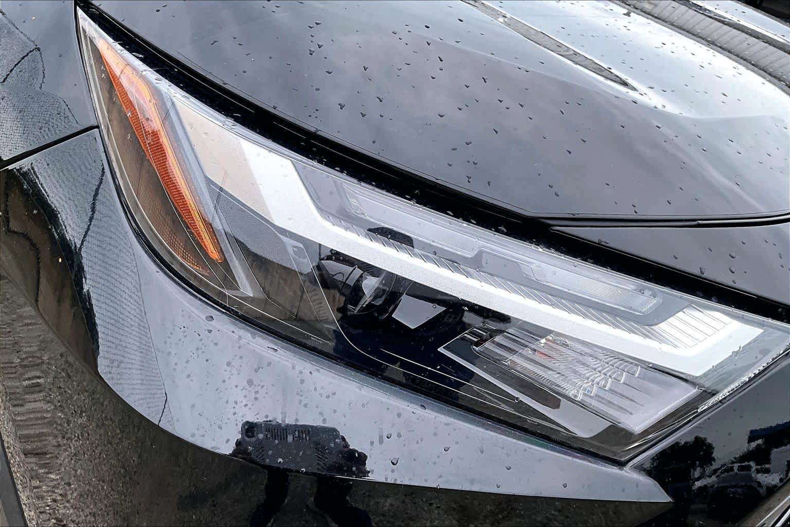 Used 2023 Toyota RAV4 LE AWD/4WD image 26