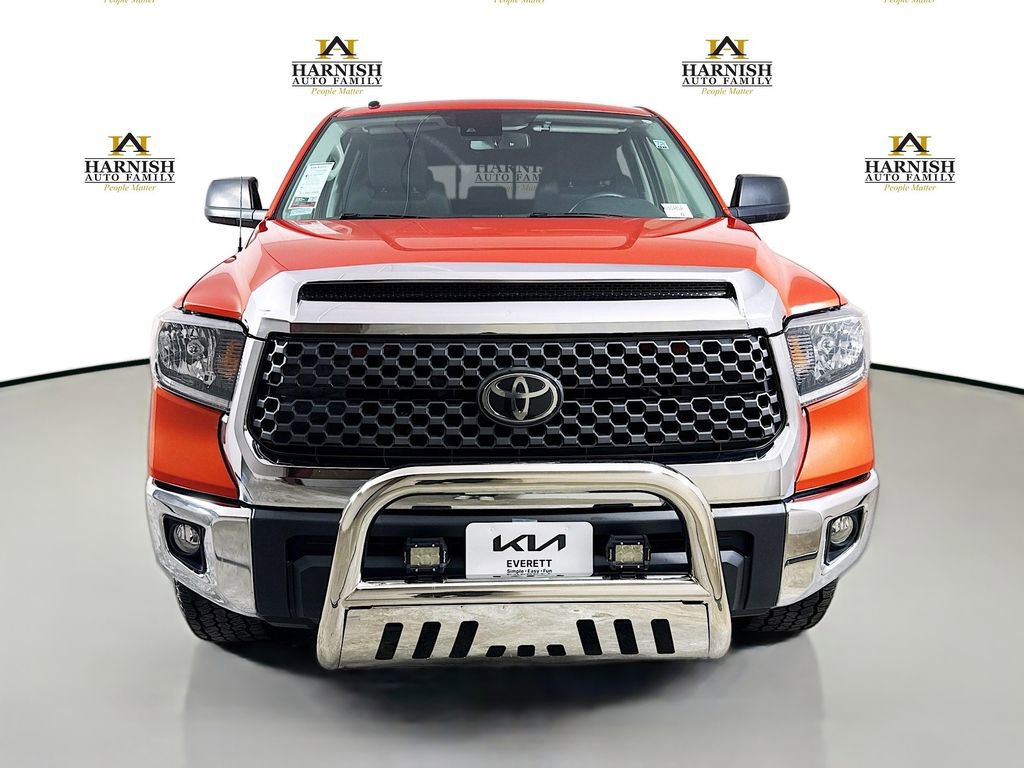 Used 2018 Toyota Tundra SR5 w/ SR5 Upgrade Package image 2
