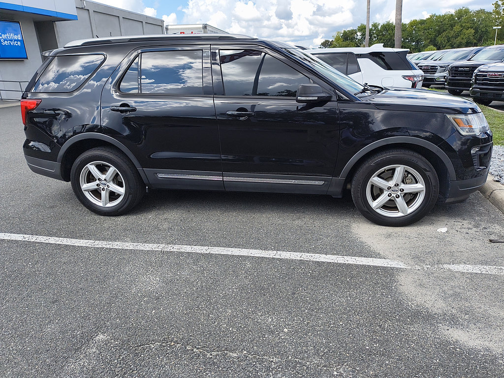 Used 2019 Ford Explorer XLT w/ Equipment Group 202A FWD image 32
