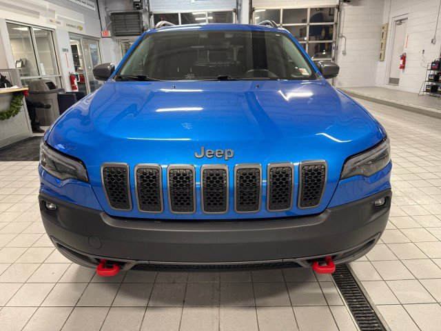 Used 2020 Jeep Cherokee Trailhawk w/ Cold Weather Group image 8