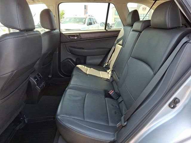 Used 2019 Subaru Outback 2.5i Limited w/ Protection Package #1 AWD/4WD image 13