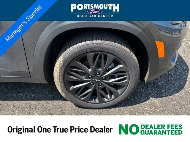 Used 2023 Kia Seltos Nightfall Edition image 32