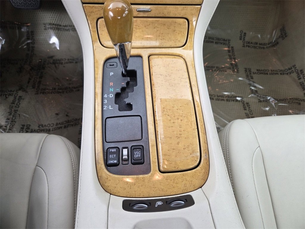 Used 2005 Lexus SC 430 Convertible image 29