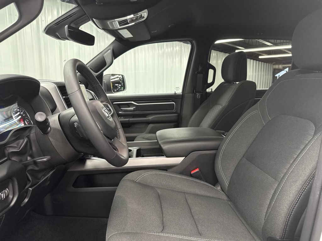 Used 2026 RAM 1500 Big Horn AWD/4WD image 18