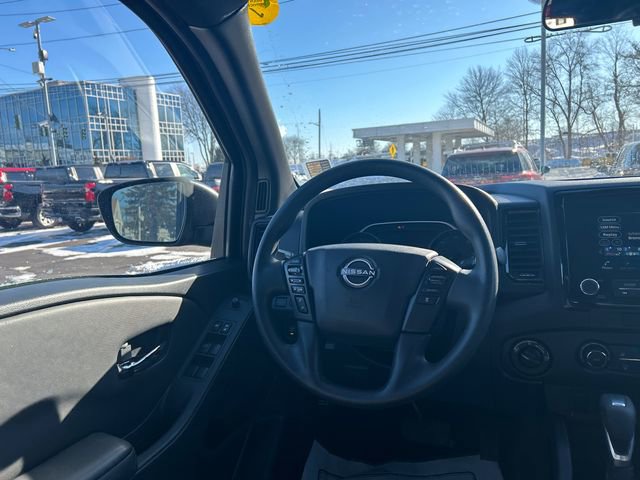 Certified 2023 Nissan Frontier SV w/ Midnight Edition Package image 22