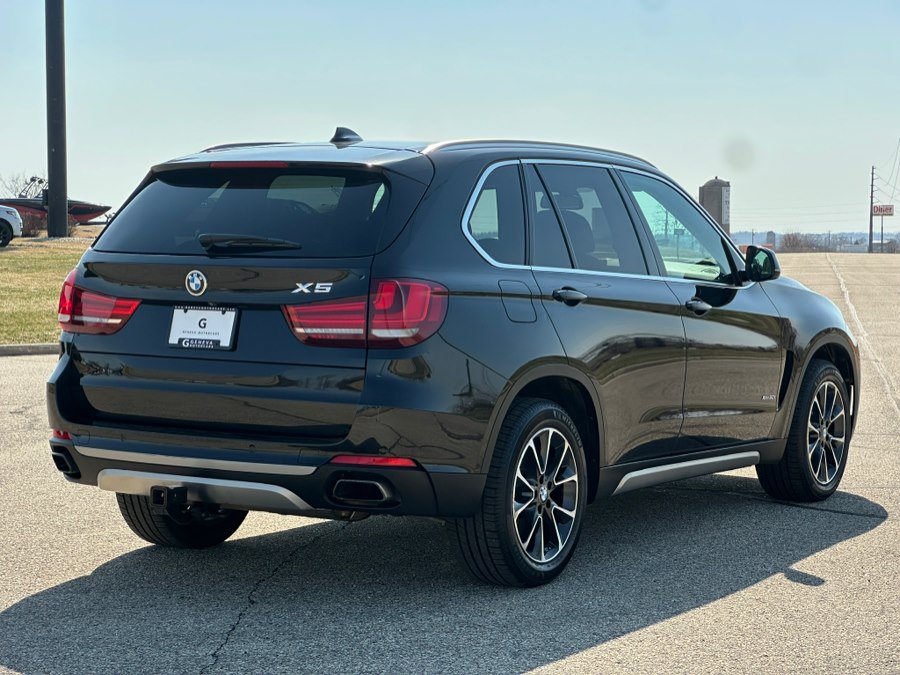 Used 2016 BMW X5 xDrive50i AWD/4WD image 5