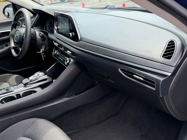 Used 2022 Hyundai Sonata SE FWD image 16