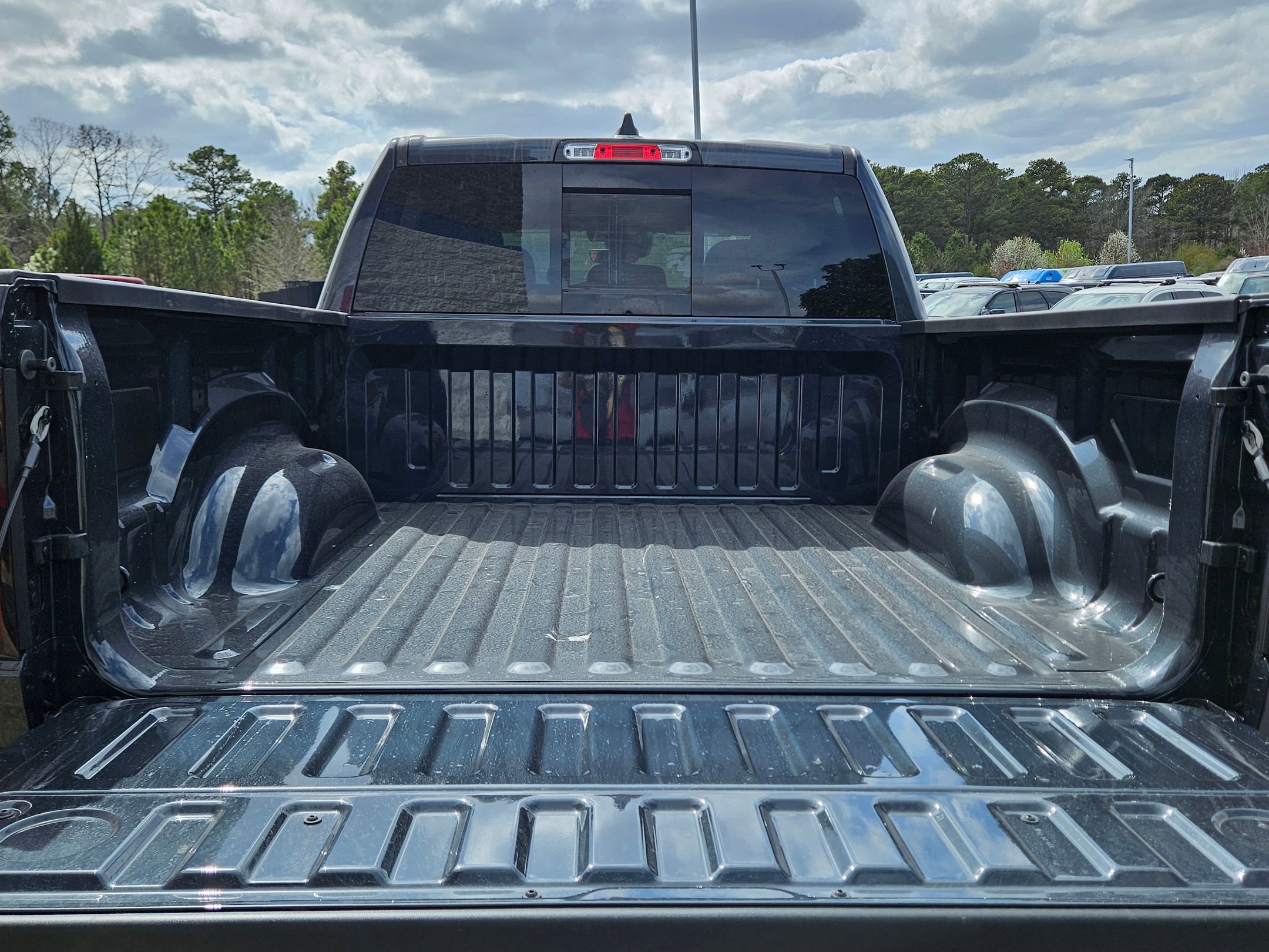 New 2026 RAM 1500 Big Horn w/ Night Edition image 25