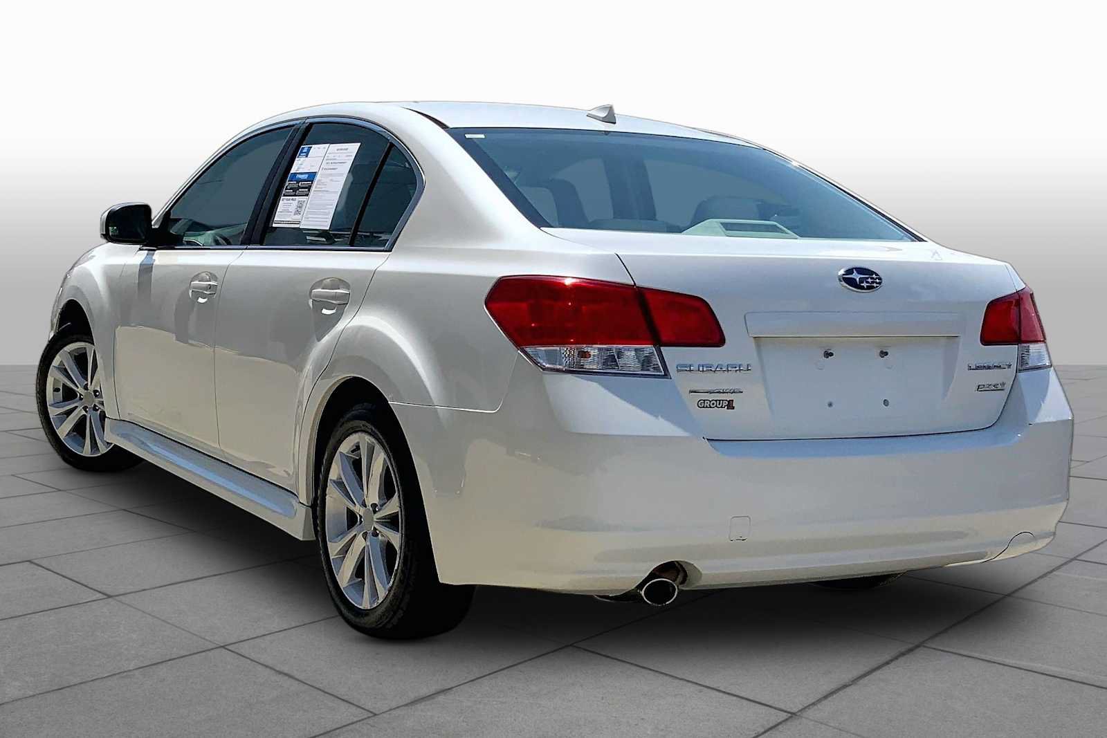 Used 2014 Subaru Legacy 2.5i Premium AWD/4WD image 12