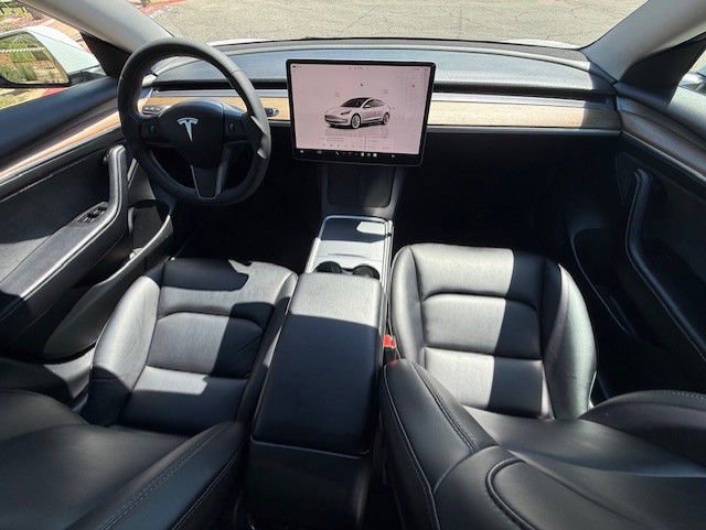 Used 2023 Tesla Model 3 Standard Range RWD image 5