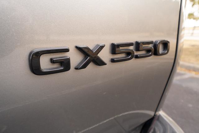 Used 2025 Lexus GX 550 550 Luxury image 42