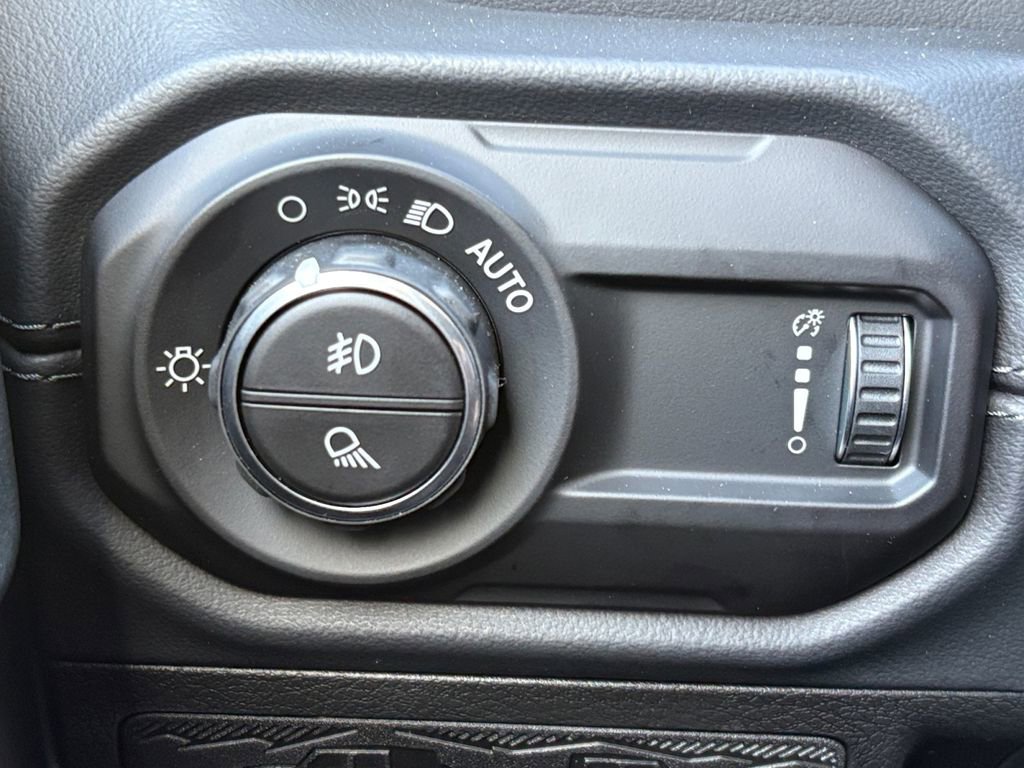 New 2026 Jeep Gladiator Mojave AWD/4WD image 12