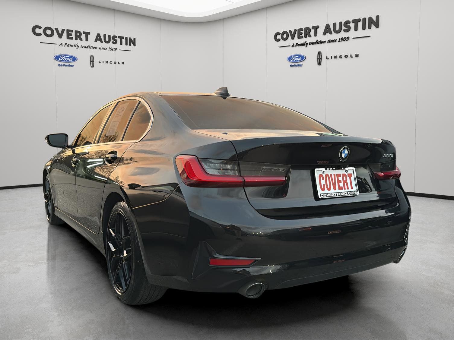 Used 2021 BMW 330i Sedan image 3